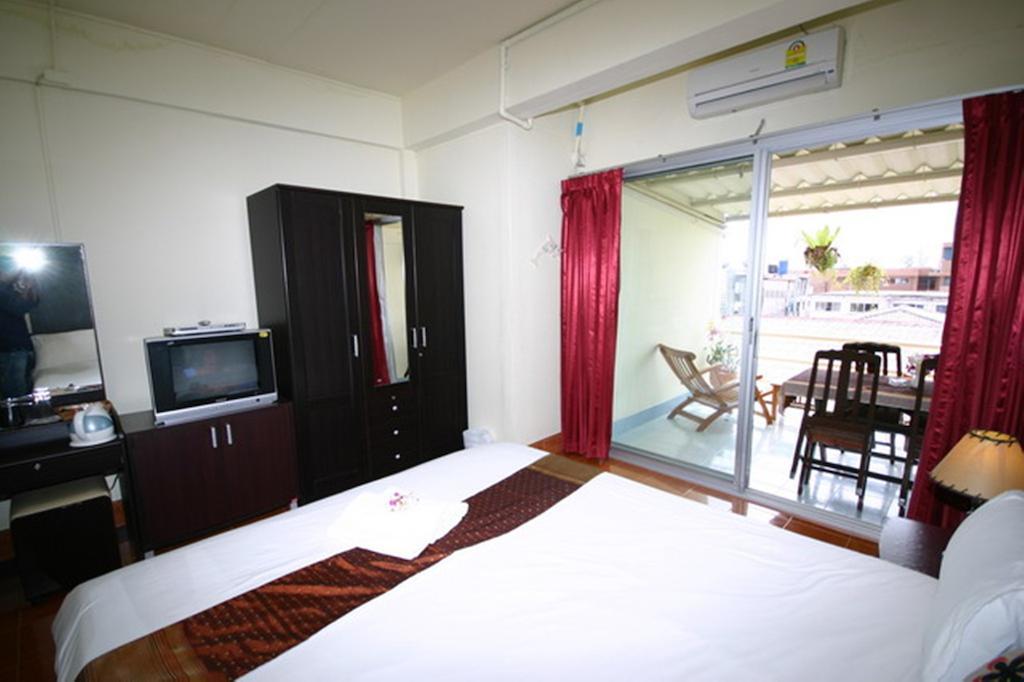 2Gether Guesthouse Karon 객실 사진
